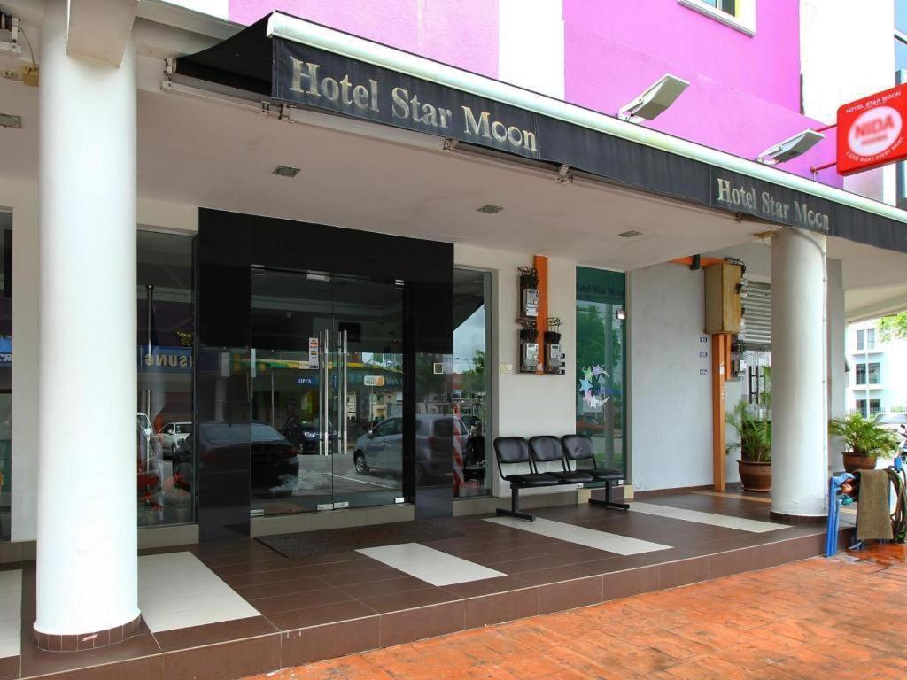Hotel Star Moon Malacca Exterior photo